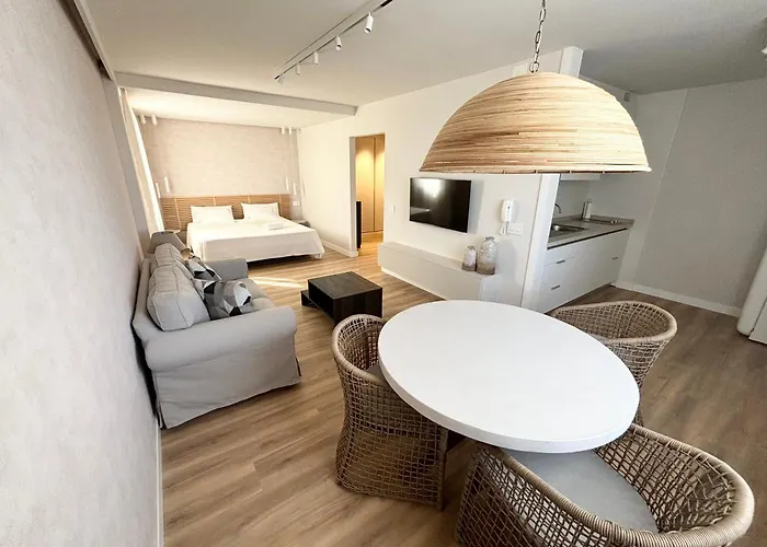 With Pool Downtown Area Of Cruz 公寓 *